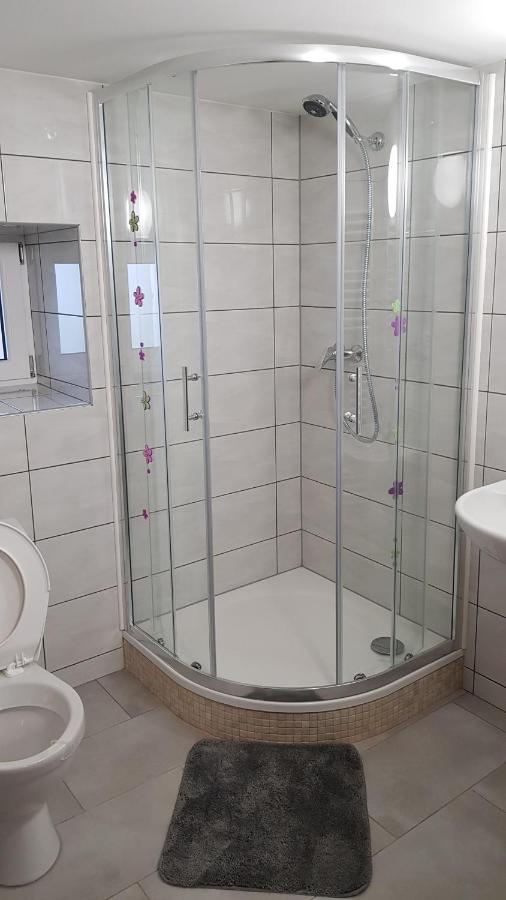 بيتس بود سنيزكو Ski Apartmany Nymburska Chata المظهر الخارجي الصورة